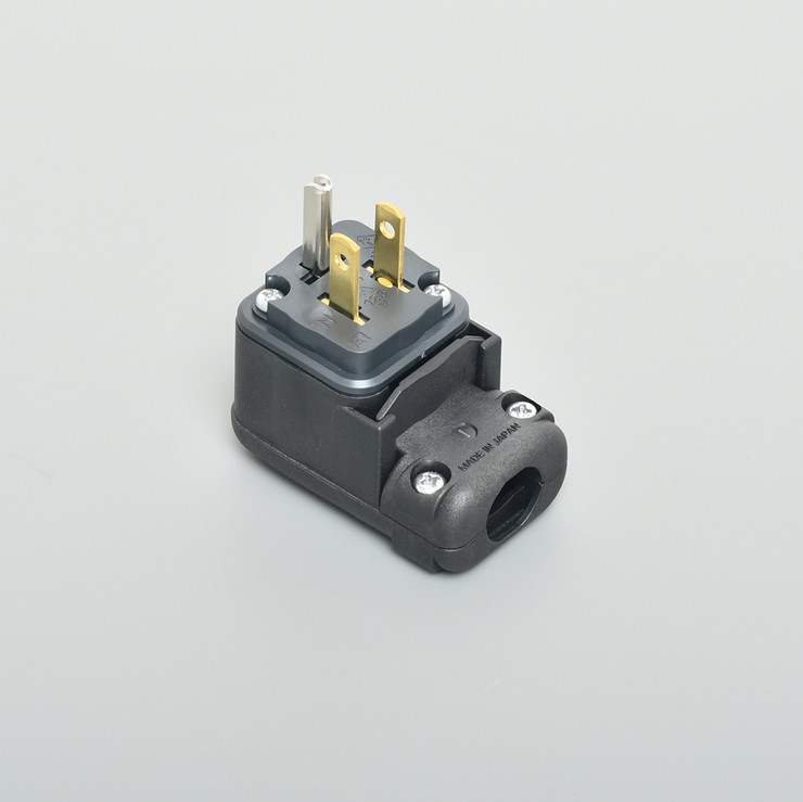 7112GNL アメリカン電機 平刃形 L型プラグ NEMA 5-15 黒
